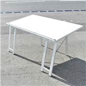 TABLE INCLINEE ALU PIEDS RENFOR 150X80CM